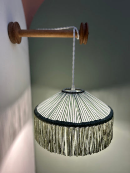 Lampe baladeuse à suspendre, verte céladon, tissu 100% coton de la Maison ROMO